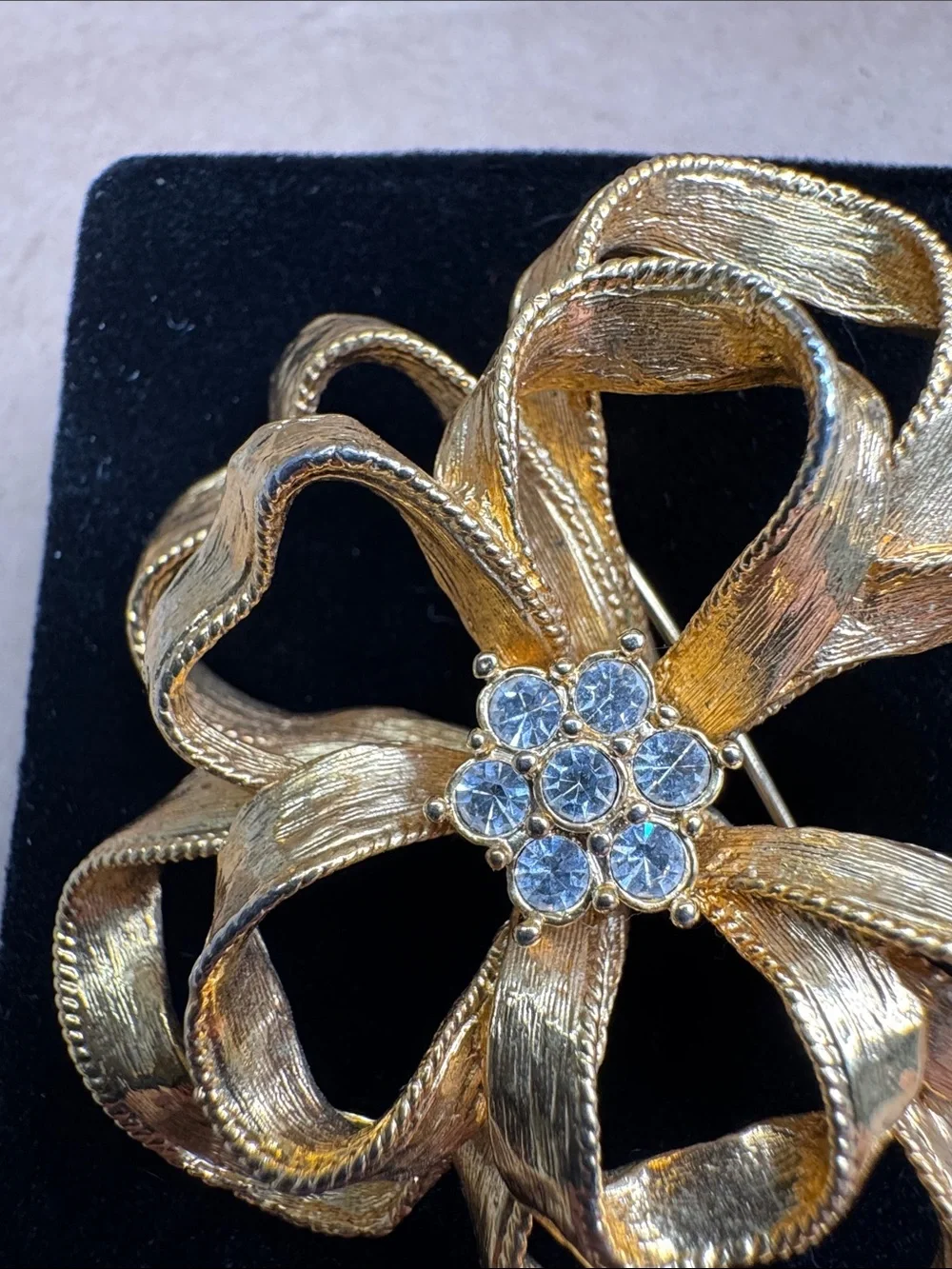 Gold Vintage Flower Brooch with  Crystal Gem Center - Women Jewelry